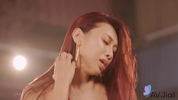 Moaning Chinese Beauty Bai Xi-yu Takes A Hard Cock Deep Inside Her