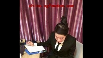 From Employee To Female Ceo’s Obedient Pet: Xiao Gang’s Journey Of Submission – Raw Footage Sample 01-1