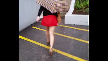 Sizzling Asian Babe Flaunts Her Mini Skirt Tease