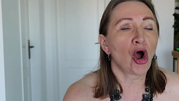 Horny Granny Gets Her Pussy Pounded In Raw First-person Action