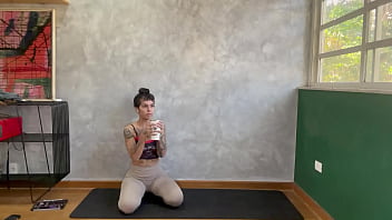 Sweat It Out With Nikatsu’s Steamy Yoga Cleanse