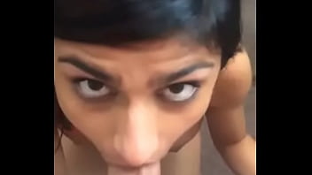 Sizzling Desi Babe Sucks Cock With Fiery Passion