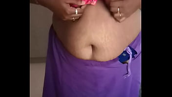 Sizzling Desi Housewife