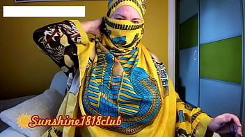 Busty Hijabi Housewife’s Private Cam Show
