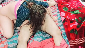 Dawn Desires: Pakistani Stepmom And Stepdad’s Raw Morning Passion With Hindi Moans