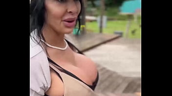 Curvy Companions Danae Marie And Lacey Jane Savor An Al Fresco Rendezvous And Deep-throat Delight