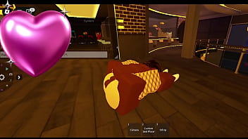 Snowbunny Gets Stretched By Bbc In Roblox