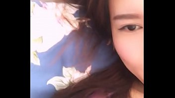 Chinese Beauty Masturbates With Sapphire Toy 2017-10-21-09-35-13