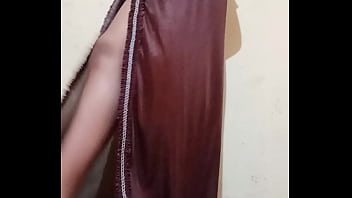 Shilpa Bhabhi’s Curvy Body Drives You Wild