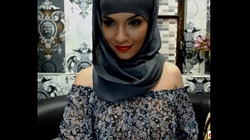 Teasing Arab Webcam Slut In High Definition Porn Video 9f