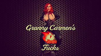 Granny Vampyra: Fingered And Cunt-licked To Ecstasy By Her Devoted Familiar