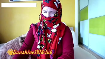 Busty Arabic Muslim Cam Girl’s Wild Live Show Recording From October 22nd