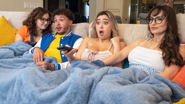 Brazzers – Ketahuan! – Kumpulan Adegan Terpanas Saat Diganggu