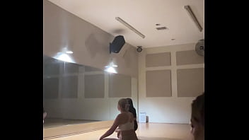 Peeping On My First Time Shaking This Juicy Booty