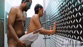 Pasangan Mesum Bercinta Ganas Di Kamar Mandi