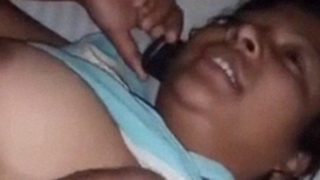 Video Panas Pelacur India Montok Sedang Telepon Saat Bercinta