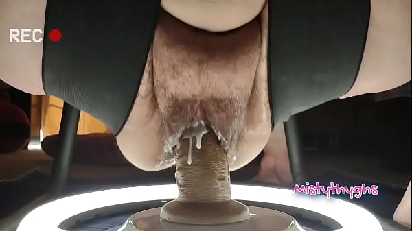 Thick Goddess Spreads Her Juicy Pussy On The Sex Chair For A Creamy Massage Compilation