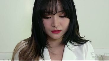 Obsessed Boss Sniffs His Idol’s Dirty Panties In Secret