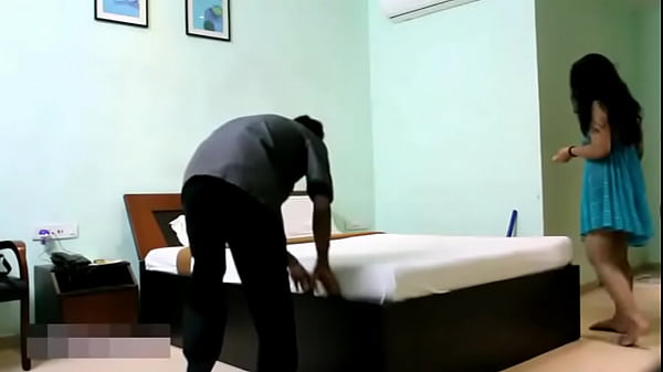 Sultry Indian Housewife Seduces Innocent Room Service Boy In Blue Lingerie