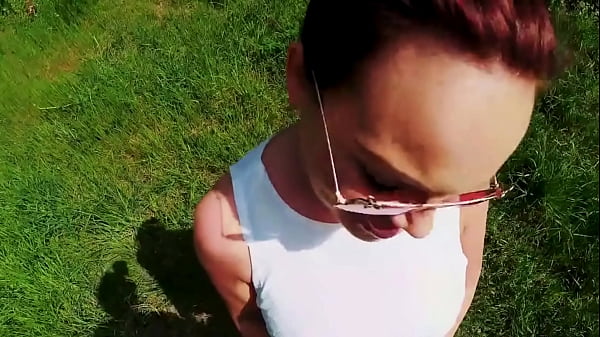 Steamy Public Encounter With A Seductive Milf In A German Park