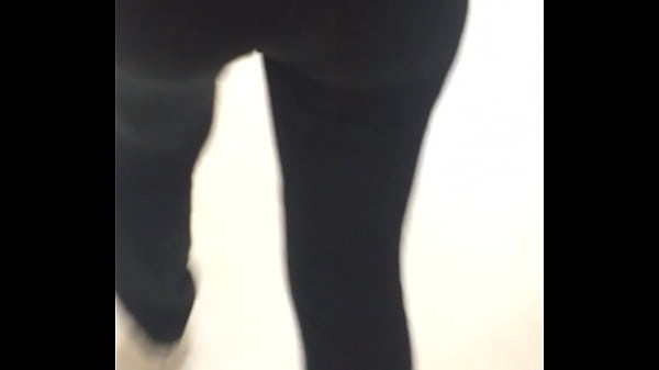 Thick Latina Booty Stretching Those Leggings