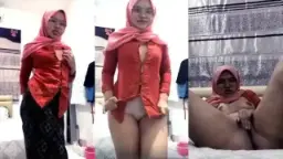 Abg Berjilbab Pink Main Jari – Urmomnerdy Eksklusif Di Onlyfans