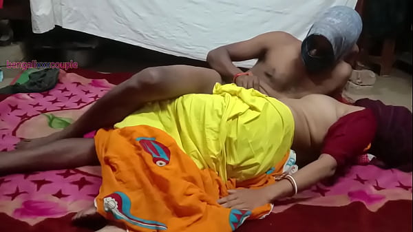 Indian Bhabhi Gets Ravished By Her Brother-in-law || Top Desi Xxx Porn Scene || Bengali Couple’s Steamy Affair