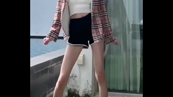 Sultry Chinese Seductress Chen Yi Li