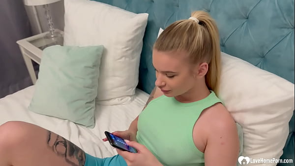 Sizzling Blonde Babe Gives Her Man A Mind-blowing Blowjob