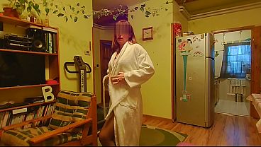 Sizzling Milf’s Steamy Solo Pleasure Sessions