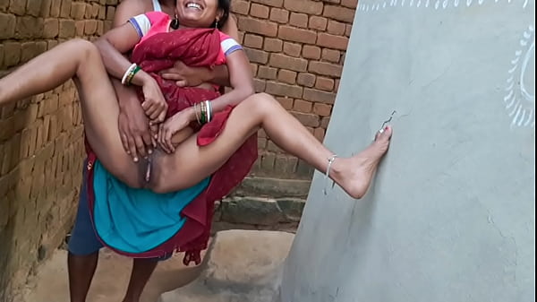 Voluptuous Desi Dames With Luscious Curves