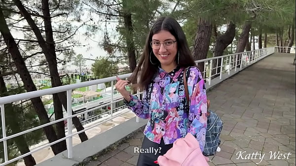 Sultry Spectacle Slut Gets Glazed On Her Lenses After A Public Pickup Pounding