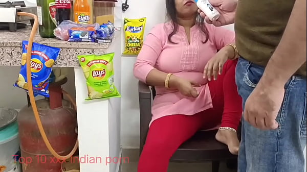 Mumbai Shopkeeper Lures Desperate Housewife Into Dirty Debt-for-sex Deal With Xxx Hindi Audio