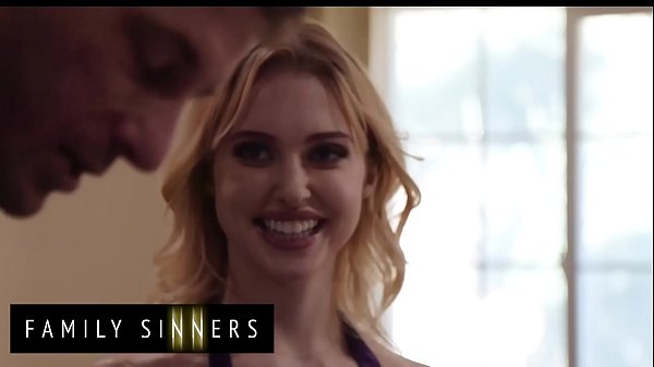 Seductive Teen Chloe Cherry Tempts A Man To Plunge Deep Into Her Dripping Wet Pussy – Family Sinners