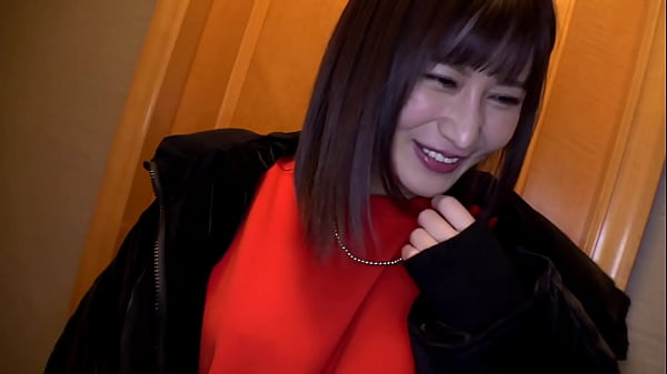 Part 2: Deep Throat Blowjob That Makes You Cum From Sound Alone! A Perfect Woman With Beauty, Gorgeous Tits, And An Amazing Ass! So Turned On She’s Gushing Endless, Massive Squirt! Unlimited Blowjob Queen With A Skilled, Veiny Tongue That Devours Your Cock Whole! Once She Starts, She Won’t Let Your Dick Go! Rolling And Vacuum Techniques That Make Men Cum 100%! Savor This G-cup Beauty In Sexy Swimwear, Dripping With Oil!