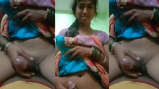 Istri Selingkuh Menampung Batang Besar Di Lubang Basahnya