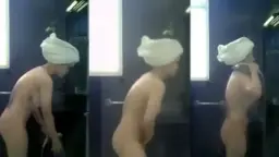 Mata-mata Tersembunyi Di Balik Kaca Mandi