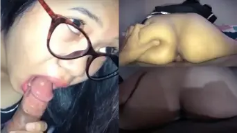 Pov: Menyusup Ke Dalam Pacar Berkacamata Yang Montok Dan Menggairahkan