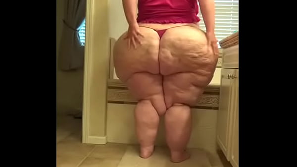 Thick And Juicy Bbw With A Massive Booty