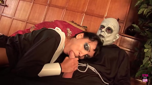 The Addams Family’s Steamy Vintage Home Movie Captures Their Wild And Uninhibited Group Orgy