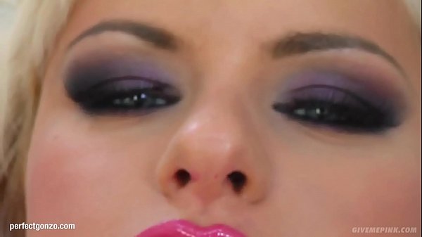 Bridget’s Raw Solo: A Gonzo-style Pussy Play On Give Me Pink