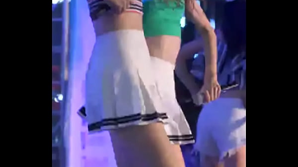 Seung Ha’s Seductive Moves: A Sizzling Fancam Experience