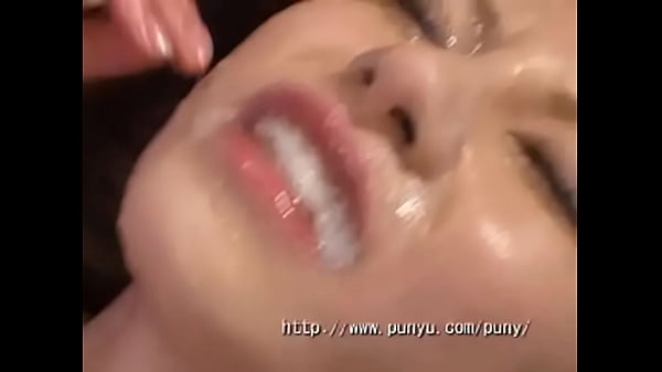 Splash Your Hot Load Across Her Pretty Face!
