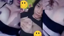 Putri Vcs Squeezing Her Tits Hard