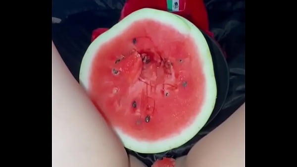 Perverted Little Muslim Slut Can’t Stop Rubbing Her Pussy With Food—amateur Arabian Snowwhite Shows Off Her Sick Fetish In An Extreme Hardcore Porn Compilation