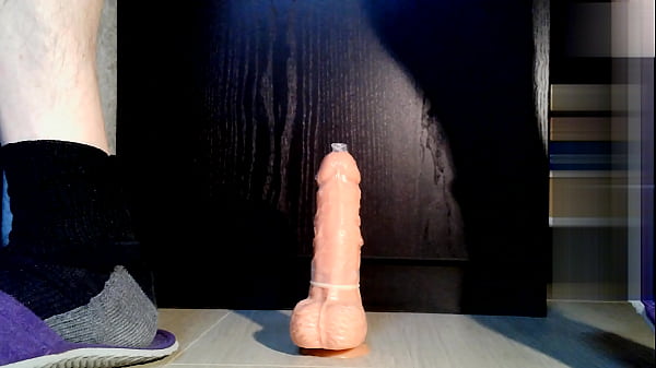 Throbbing Butt Plug