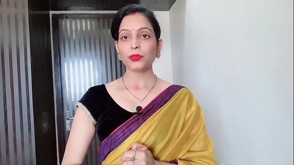 Desi Bhabhi In Saree Moaning With Hot Hindi Audio