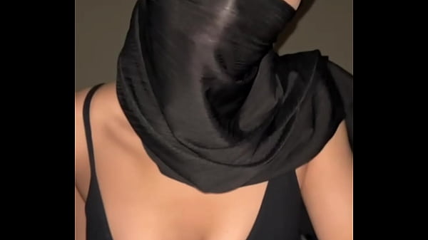 Check Out These Hot Arab Muslim Hijabi Girls Showing Off Their Sexy Tits
