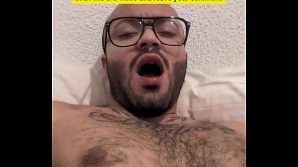 Moaning And Cumming, Latin Style Solo Pleasure