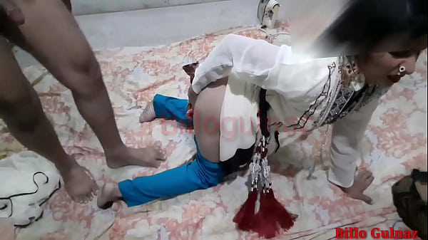Sizzling Desi Village Lovers’ Steamy Hindi Sex Tape
